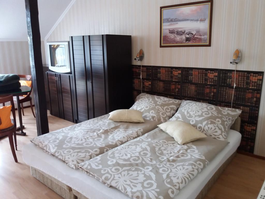 Kaiser Apartman Heviz Luaran gambar
