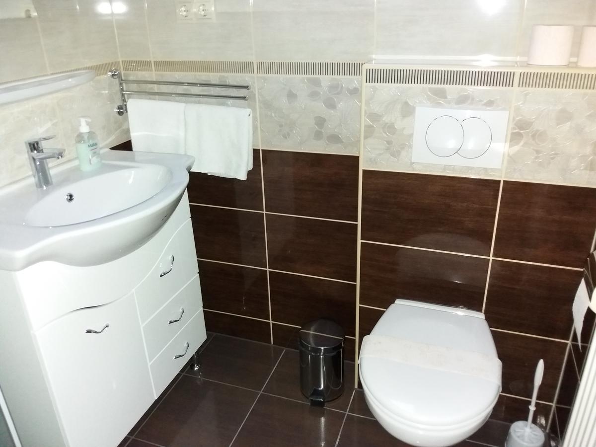 Kaiser Apartman Heviz Luaran gambar